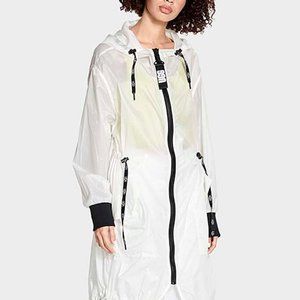 UGG® | White Carinna Hooded Anorak - Women XL